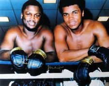 Muhammad Ali Joe Frazier Signed Autographed 16X20 Photo Smiling Ropes OA 7823040