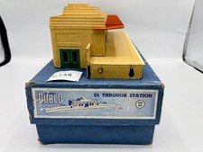 Hornby Dublo Through Station   D1 Boxed #L138