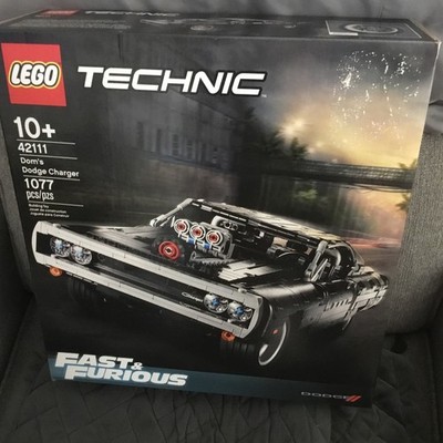 LEGO Technic Fast & Furious Dom's Dodge Charger 42111, 1077 pcs, 10+