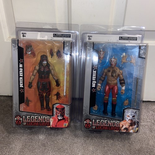 Penta Zero M Rey Fenix Legends Of Lucha Libre Boss Fight W/ Case Protectors WWE