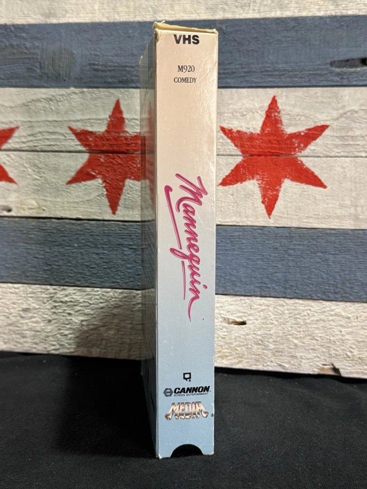 Mannequin [VHS 1987] Andrew McCarthy - Image 3 of 4