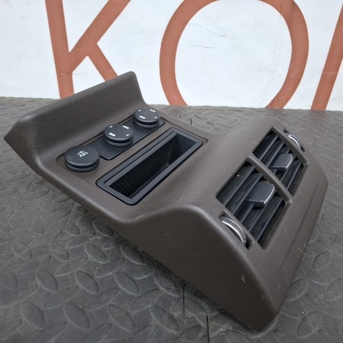 JAGUAR F-PACE X761 2016-2020 CENTER CONSOLE REAR AIR VENT HK83-04569-AD - Picture 2 of 10