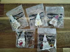 New Set Of 5 Tokyo Disney Christmas 2025 Mickey Li'l RingRing pins complete NEW