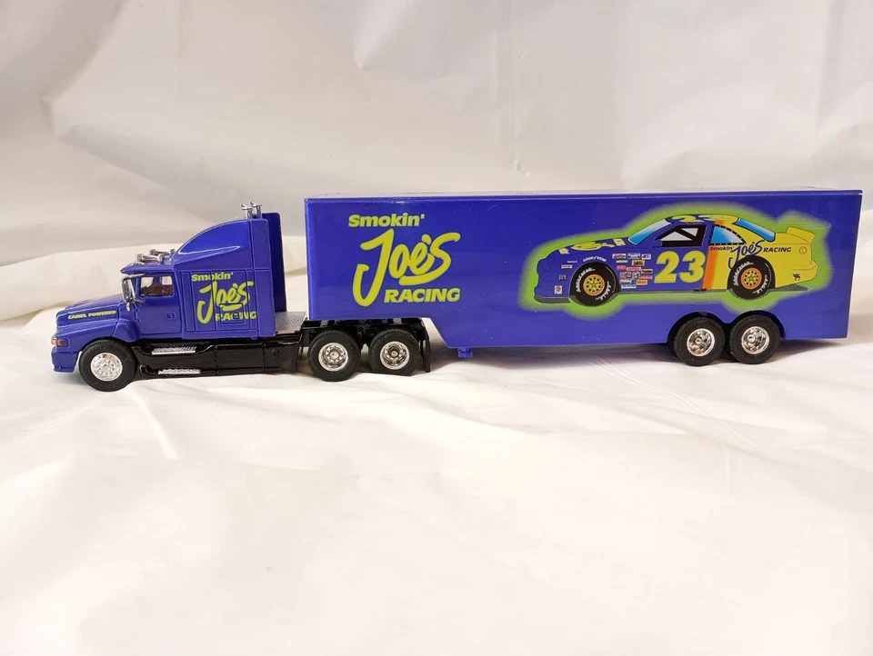 Jimmy Spencer #23 "SMOKIN 🐪 JOE CAMEL HAULER" 1:64 Racing Champions Foto 2 de 4