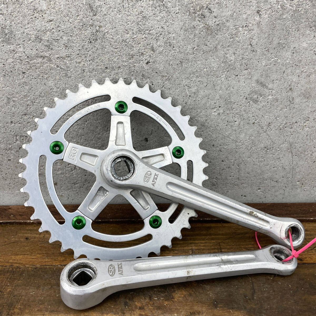 Vintage BMX SR Apex Crank Set 42t Old School BMX 170 mm 118 Vintage BMX SR Apex Crank Set 42t Old School BMX 170 mm 118