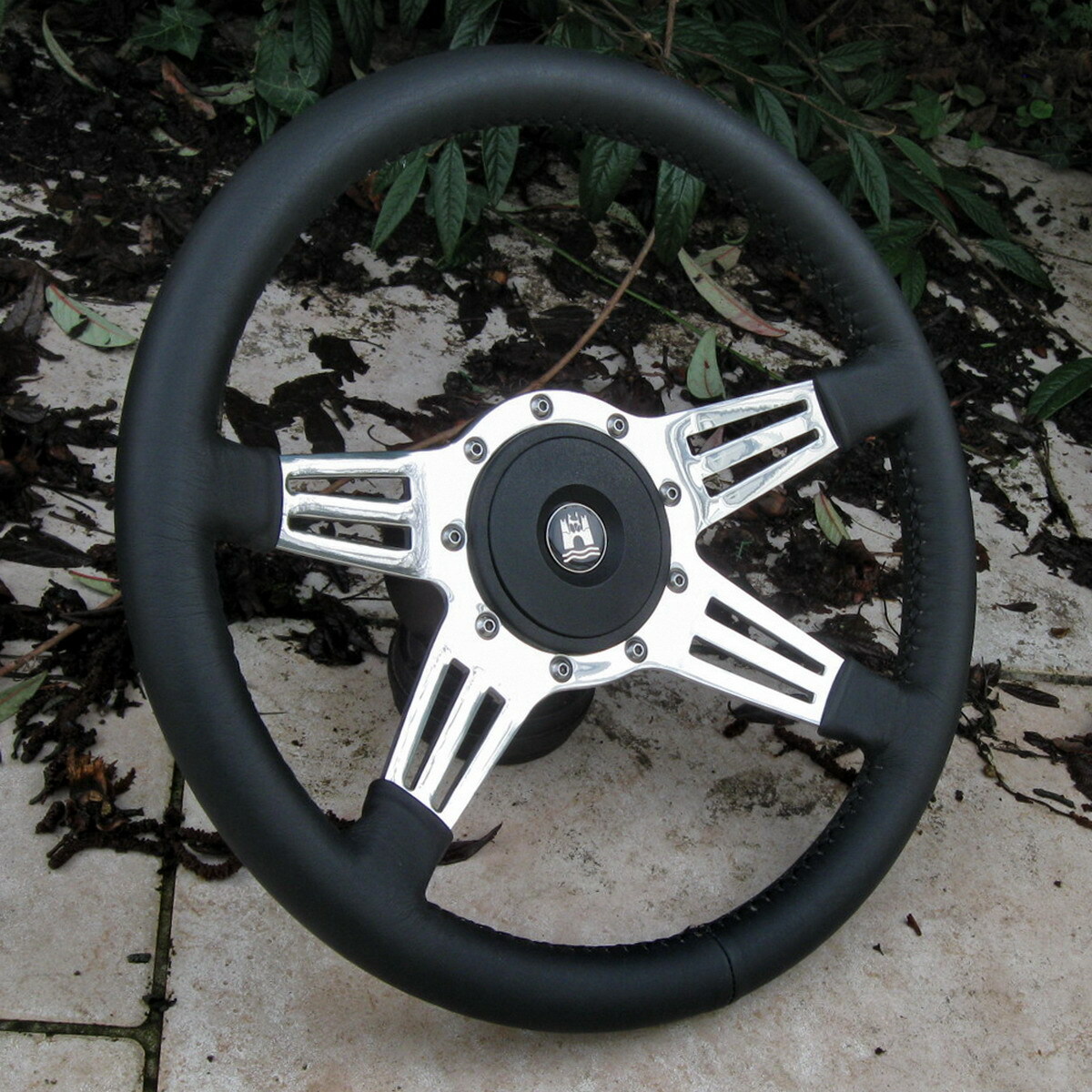 Volant cuir Moto-Lita 4Br complet pour VW Cox, Beetle et Karmann Ghia