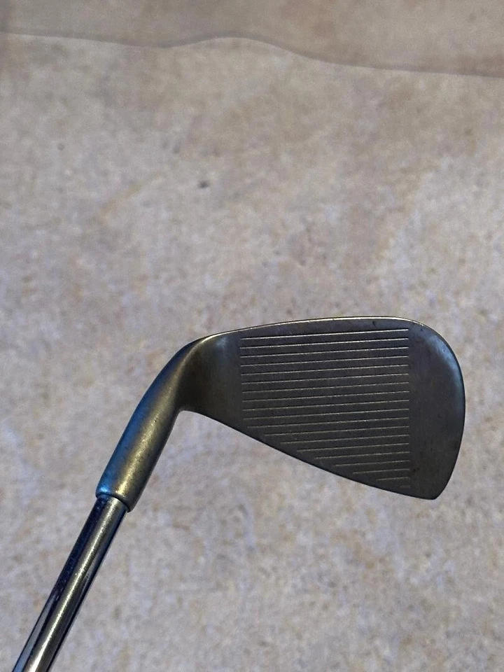 SPALDING CANNON #9 IRON WITH A REG FLEX STEEL SHAFT VICT GRIP - Image 2 of 4