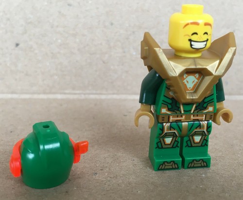 LEGO ®-Minifigur Nexo Knights Ritter Aaron Pearl Gold Armor Set 72005 - nex136 - Picture 5 of 5