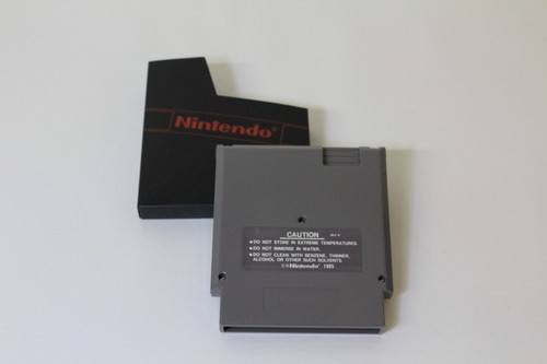 Gyruss Original Nintendo NES game - Picture 2 of 3