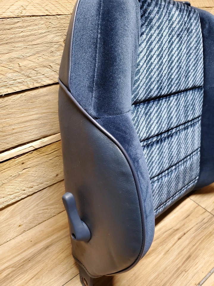 NOS 86 87 Nissan S12 200SX hatchback asiento trasero izquierdo lado del conductor azul Foto 4 de 4