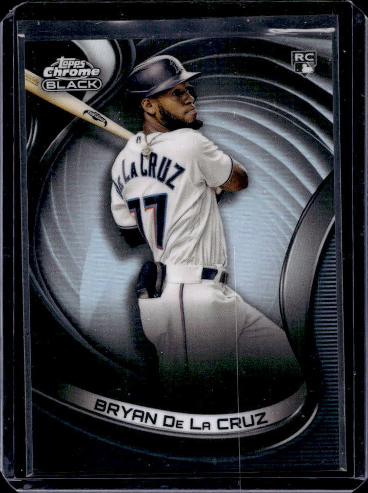 2022 Topps Chrome Black Bryan De La Cruz Rookie Refractor RC #122/199 Marlins