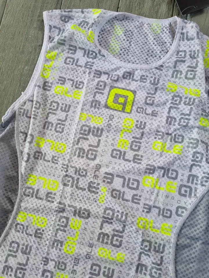 ALE Intimo Sleeveless  Baselayer XL - Image 3 of 4