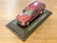 1/43 Mercedes-Benz Genuine Herpa Mercedes-Benz E320 Red