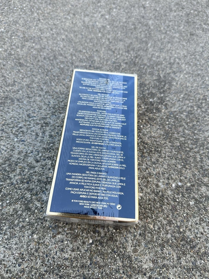 Gel de ducha para hombre Tom Ford lavado corporal 5 OZ 150 ML perfumado caja sellada nuevo con etiquetas Foto 3 de 4