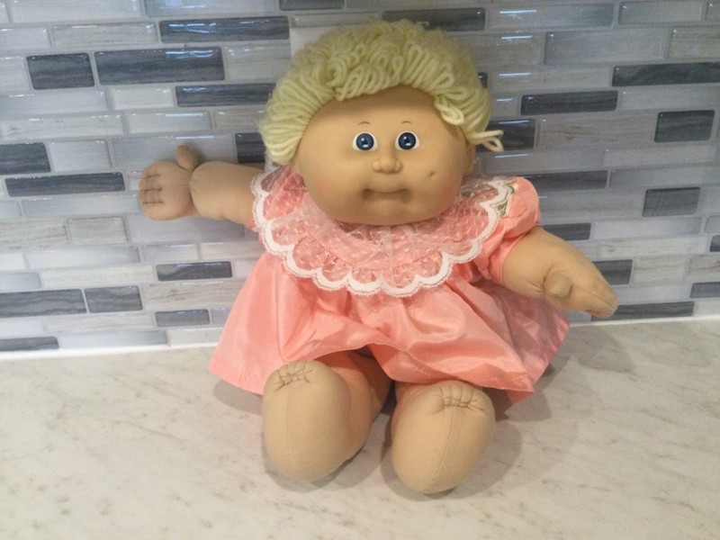 VINTAGE 1978-1982 CABBAGE PATCH KIDS TODDLER DOLL VINYL HEAD,SOFT BODY