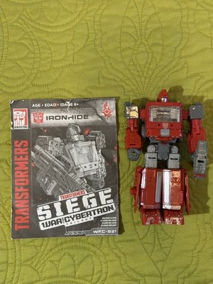Transformers Ironhide Complete Siege WFC Deluxe Class