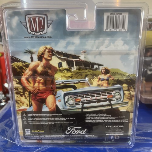 2024 M2 Machines Auto-Figs 1976 Ford Bronco R07 Diorama R07 24-28 BNIP - Picture 6 of 10