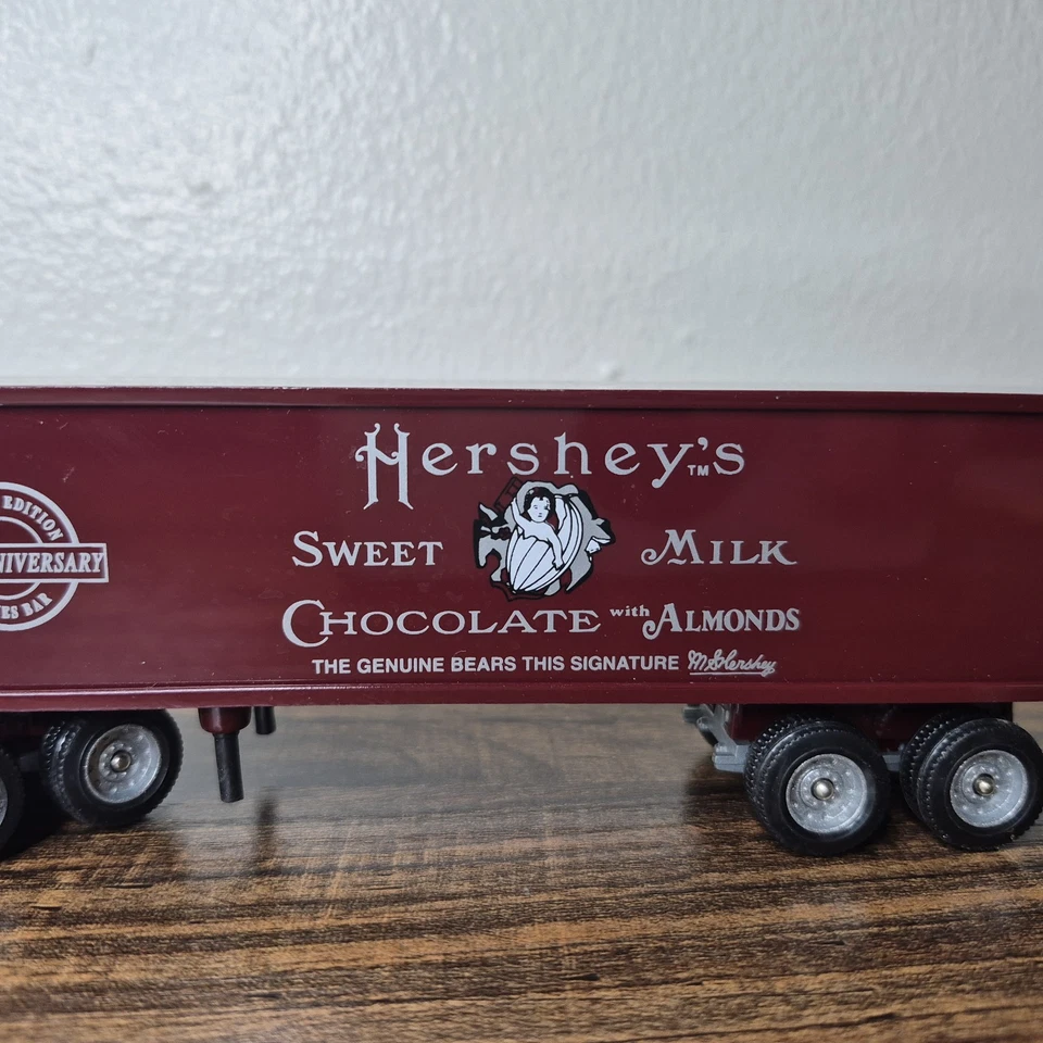 Hershey’s Chocolate 100th Anniversary 1994 Winross 1/64th Die-cast Truck NO BOX! - Image 4 of 4