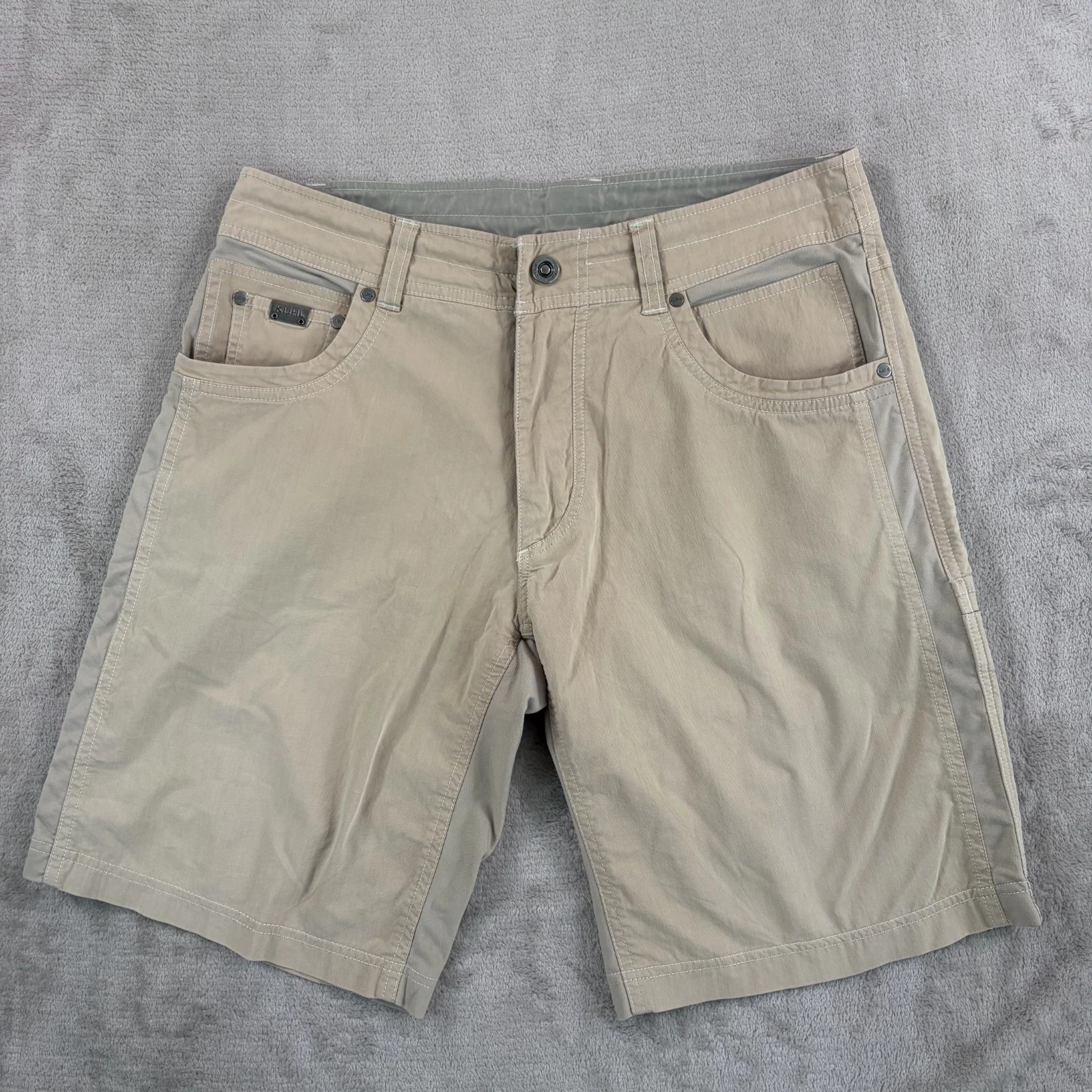 Kuhl Radikl Outdoor Hiking Cargo Stretch Enduro Shorts Mens 32x10 Khaki UPF