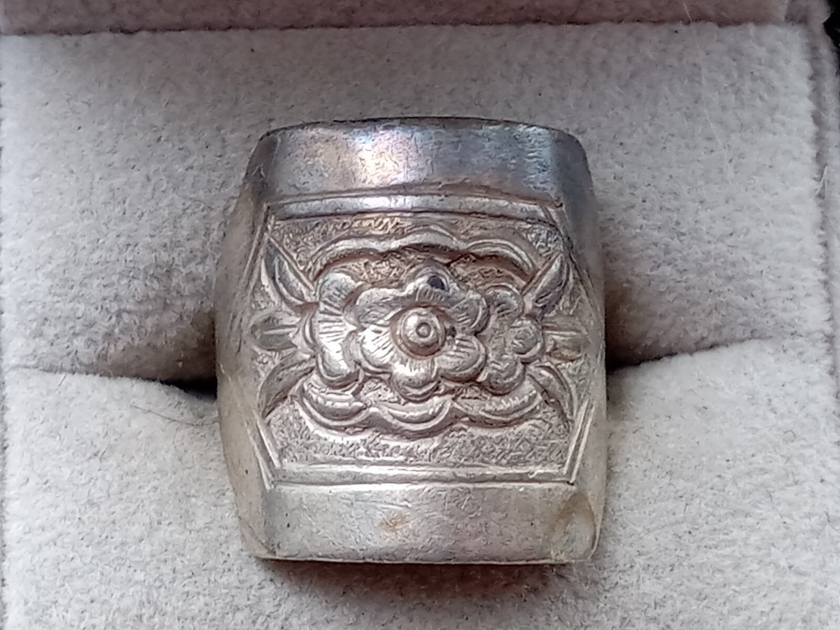 old Chinese Sterling Silver Flower Themed Ring, Adjustable Shank Style Size 6.25
