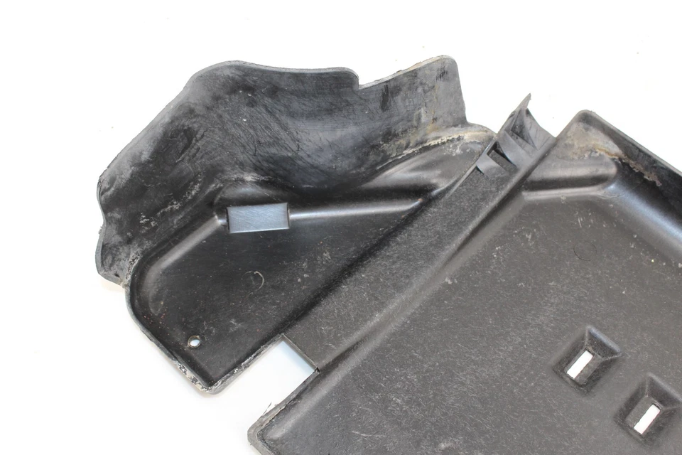 Placa de deslizamiento del tanque de combustible Porsche 911 Carrera 1999-2005 99620133100 OEM Foto 2 de 4