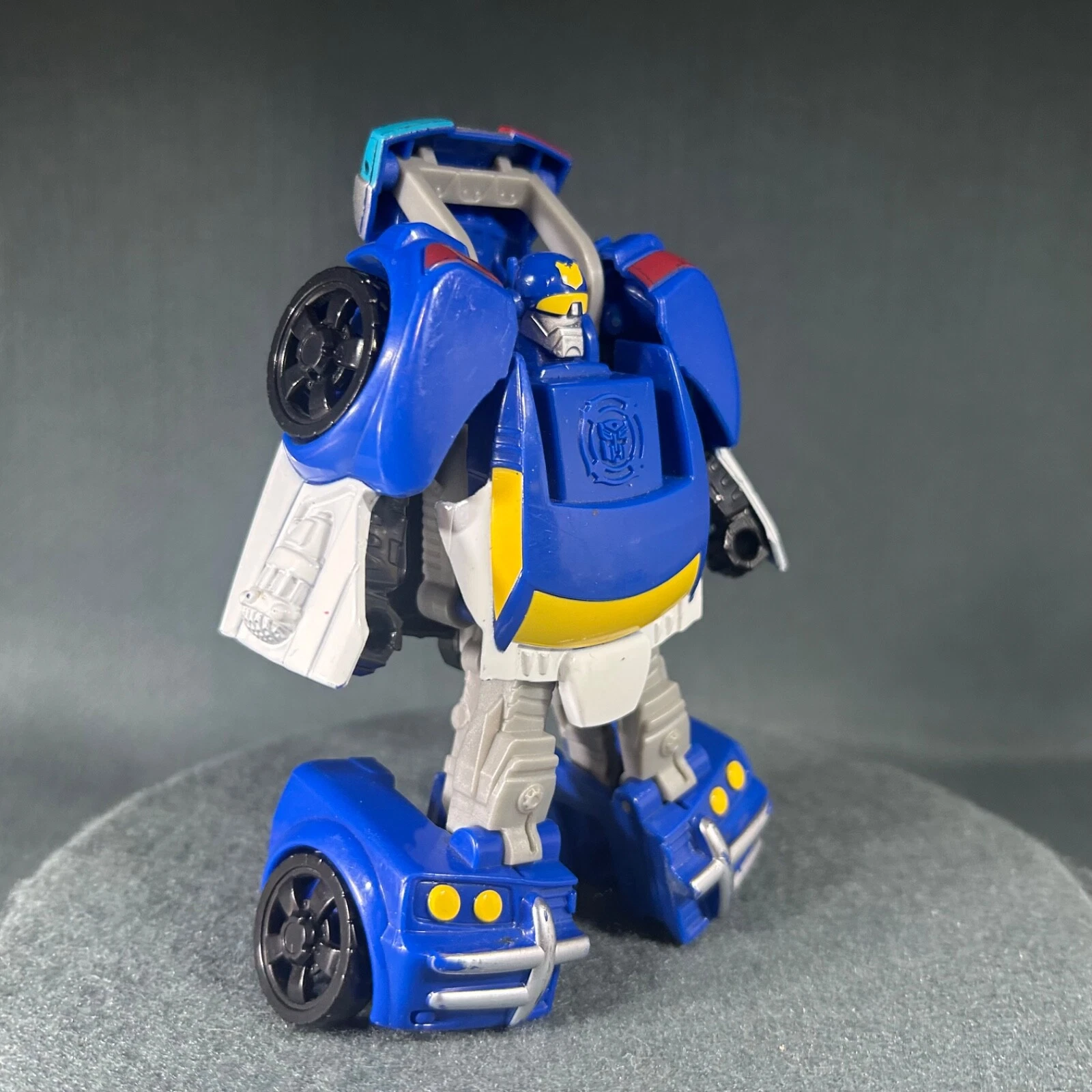 hasbro transformers rescue bots chase police car playskool heroes 