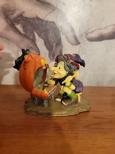 Halloween Resin Beauty Make Up Hexe Lippenstift Pech schwarze Katze Kürbis Figur - Bild 4 von 8