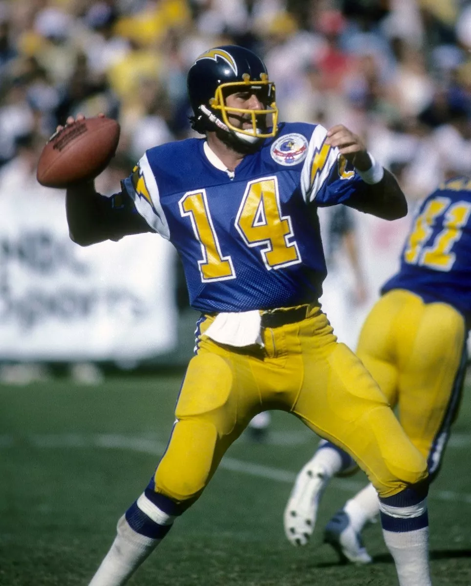 dan fouts chargers