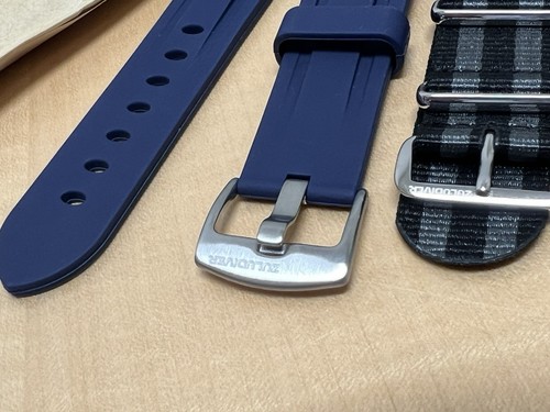 22mm Watch Straps. 3 X NATO & 1 Rubber. Brand New. Zuludiver & Gnomon - Picture 2 of 5