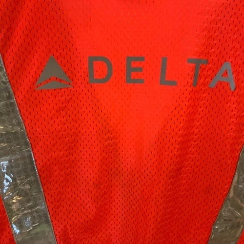 Delta Airlines Employee Crew Reflective Safety Vest Size XL (by ML Kishigo) image 6