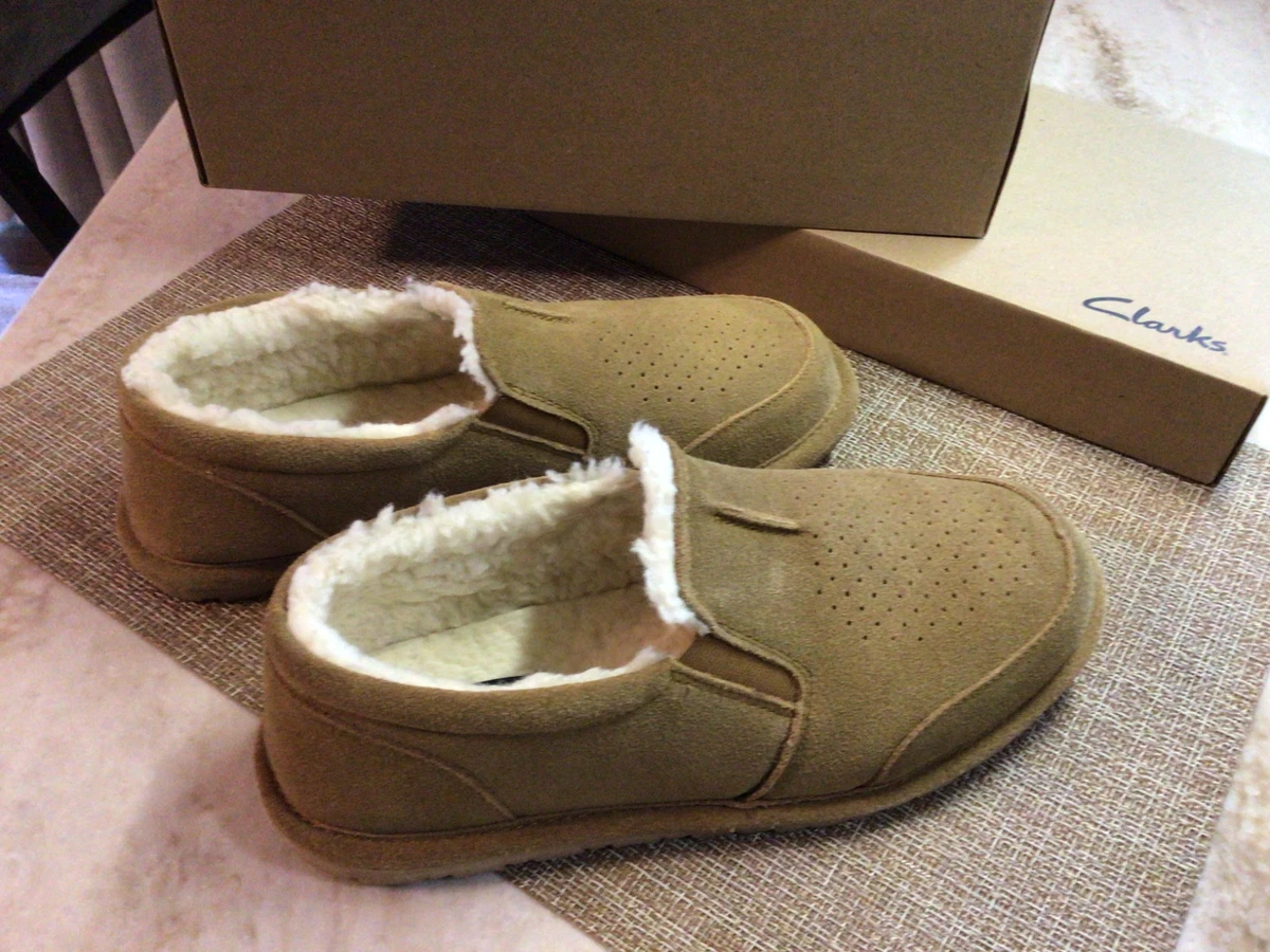 Clarks Brown Slippers for Men for sale | eBay display picture 2