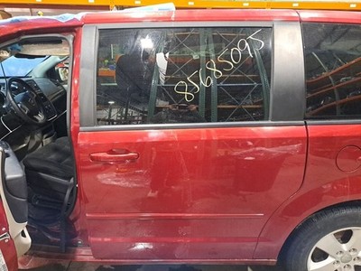 2015 Caravan Left Driver Side Rear Door Assembly Color: Red Prp