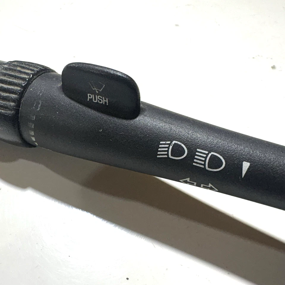 Chevrolet Silverado (GMC Sierra) 2000-2006 conjunto interruptor intermitente (OEM) Foto 3 de 4