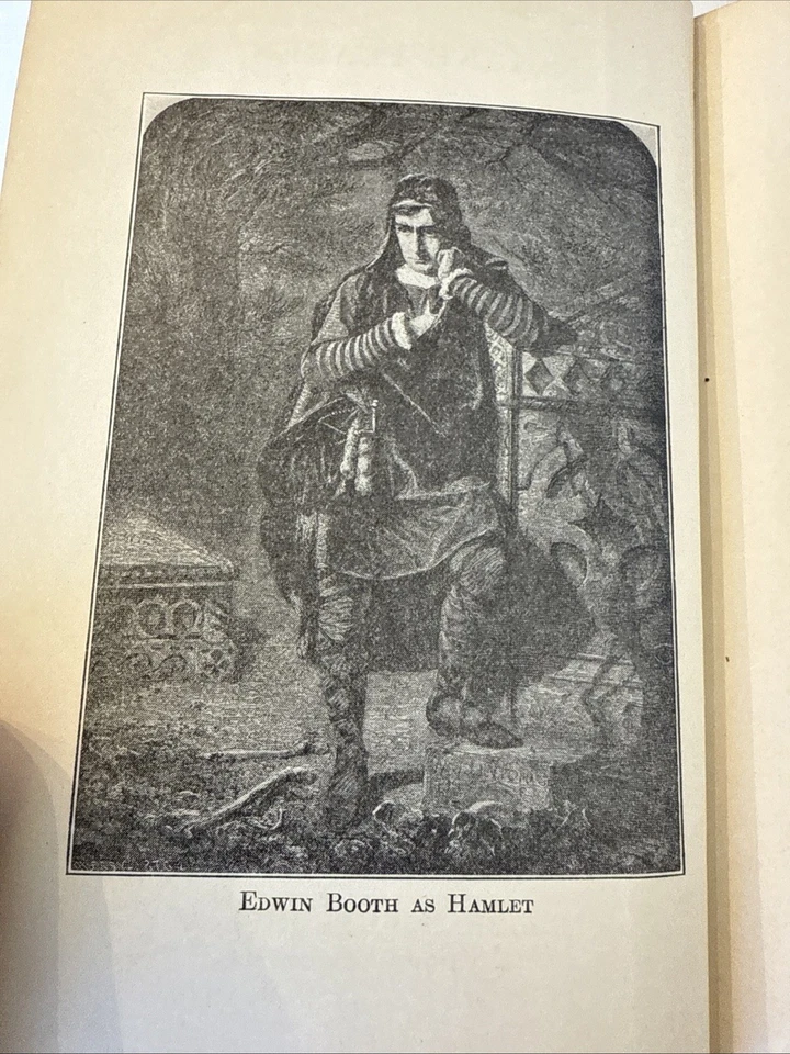 Hamlet by William Shakespeare (1917, Laurel English Classics Hardcover) Foto 3 de 4