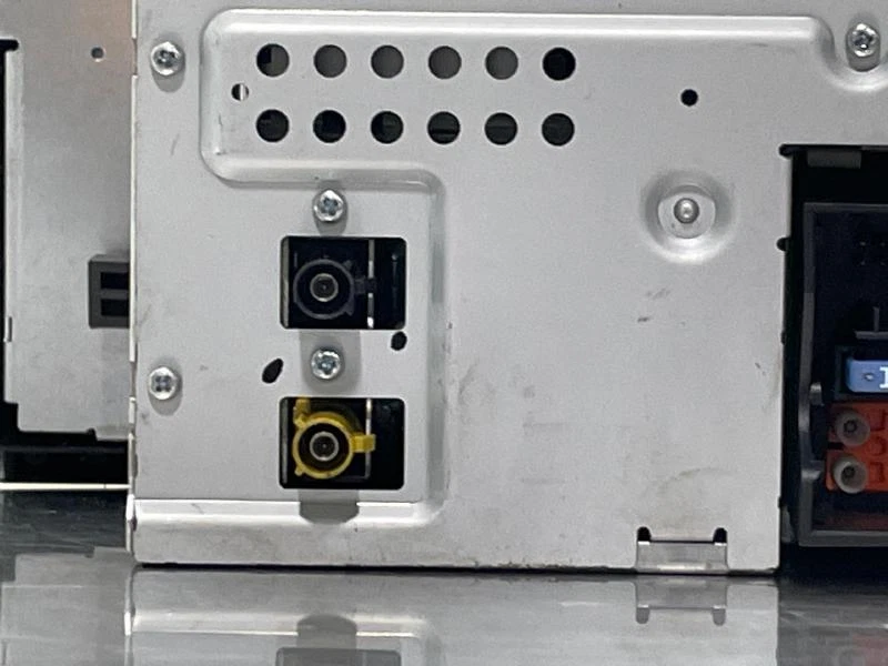 Mercedes ML320 2006-2007 CD navegación radio receptor ID 1648201779 OEM Foto 4 de 4