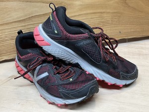Achtung Kampf Unterschrift new balance 
