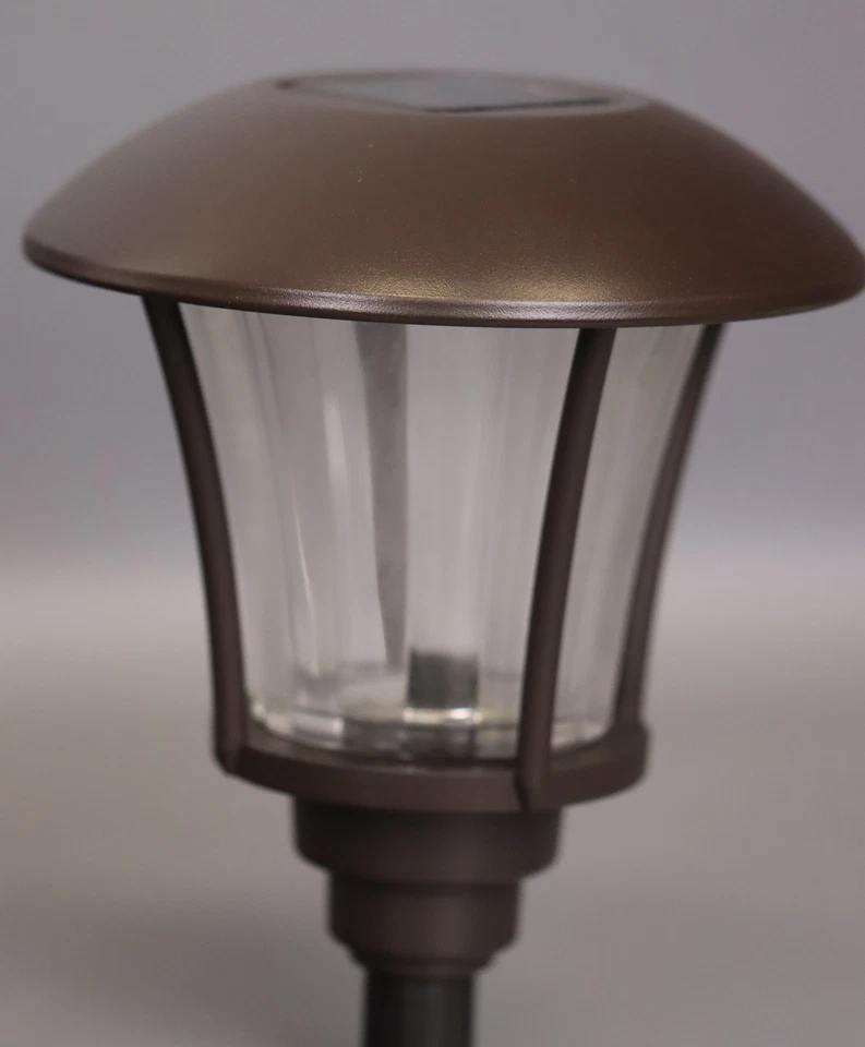 Smartyard Solar LED Large Pathway Lights - 7 Pack ( Missing 1 Light ) - Image 2 of 4