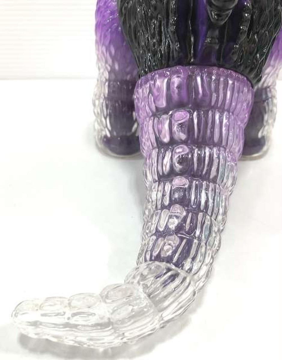 atmos パープル スケルトンゴジラ Atmos Godzilla Movie Purple