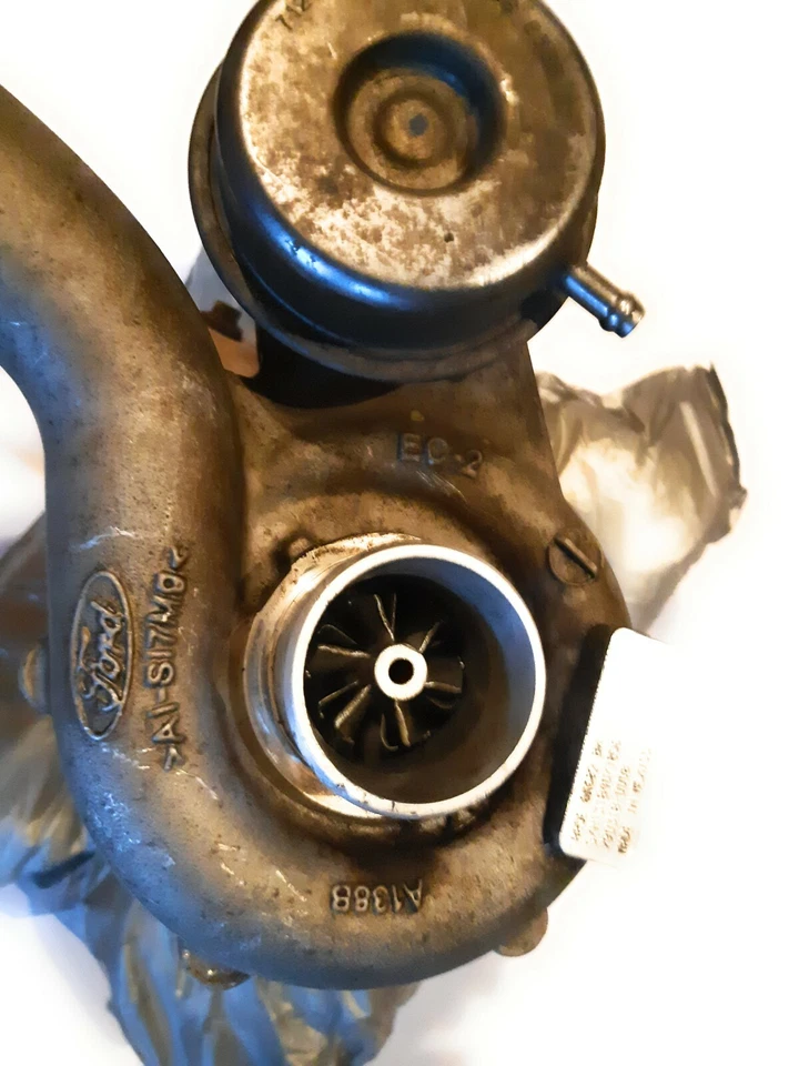 Cargador turbo derecho original Ford para Ford Flex 2011 Foto 2 de 4