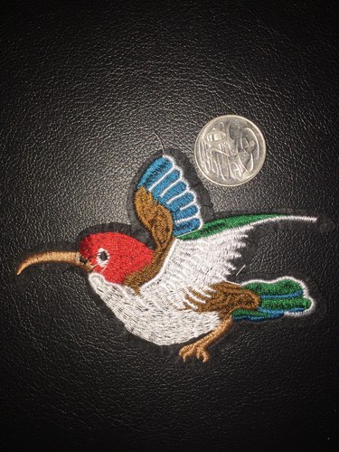 Bird Sew On Appliqués Patch 12x9cm - Picture 2 of 3