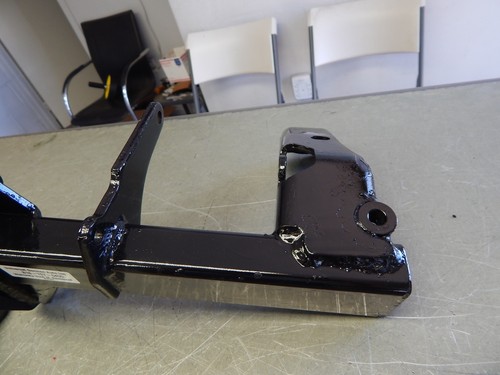 450SL 450SLC 380SL 380SLC A/C COMPRESSOR BRACKET MOUNT WITH NEW PULLEY - Picture 5 of 10