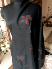 LARGE KULLU WEAVE WRAP INDIAN TRIBAL BLACK 100% WOOL SHAWL FLORAL WARM SOFT
