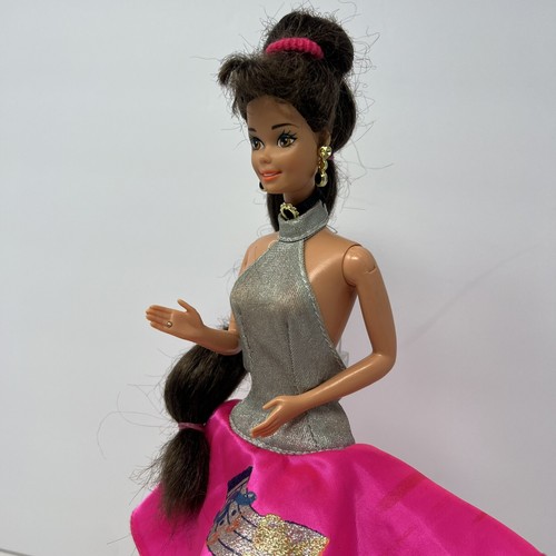 Barbie and the Sensations Doll w/ long Brown Hair Outfit Shoes w/ Undercut Hair - Bild 5 von 22