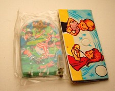 Dime Store Toy Pinball Bagatelle 1960-70s NOS Hong Kong MIP Soccer Themed