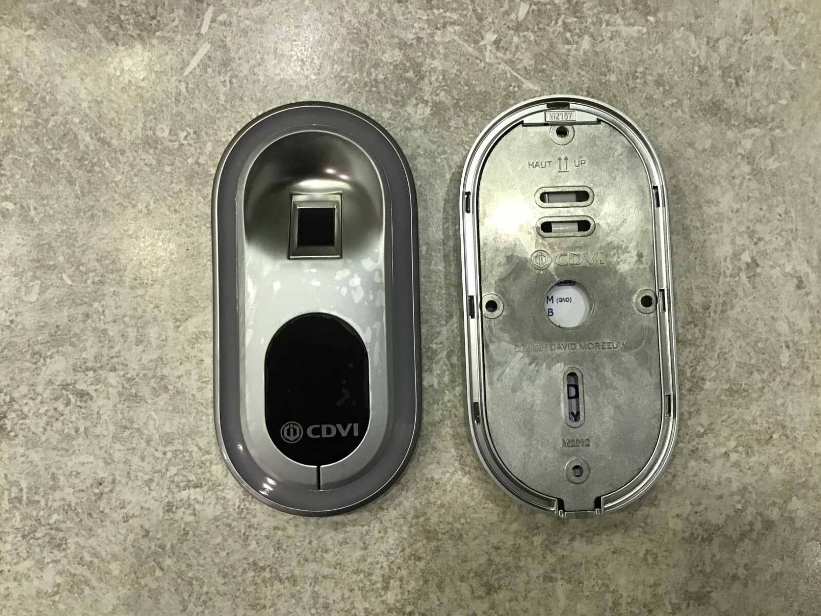 Lecteur biométrique BIOSYS CDVI avec capteur d'empreintes haute précision