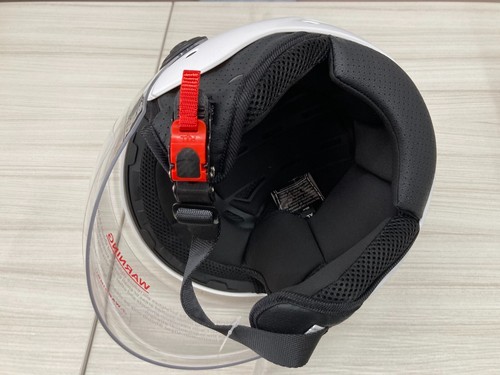 CASCO CON VISIERA LUNGA BIANCO DIEFFE TAGLIA XL CM 60 NUOVO ORIGINAL FOR - Foto 4 di 5