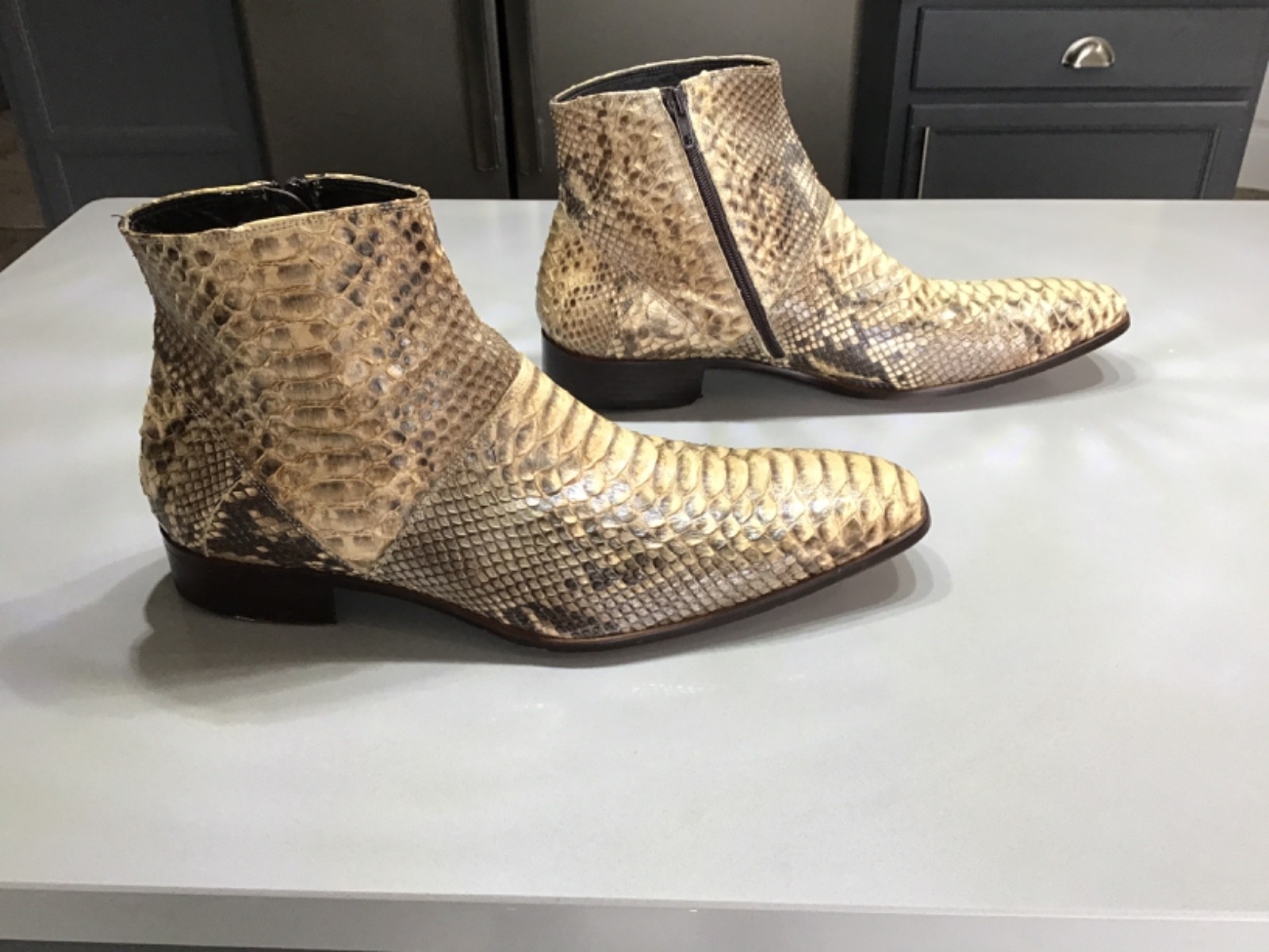 Kenneth Cole Collection Jo Ghost Rattlesnake / Py… - image 2