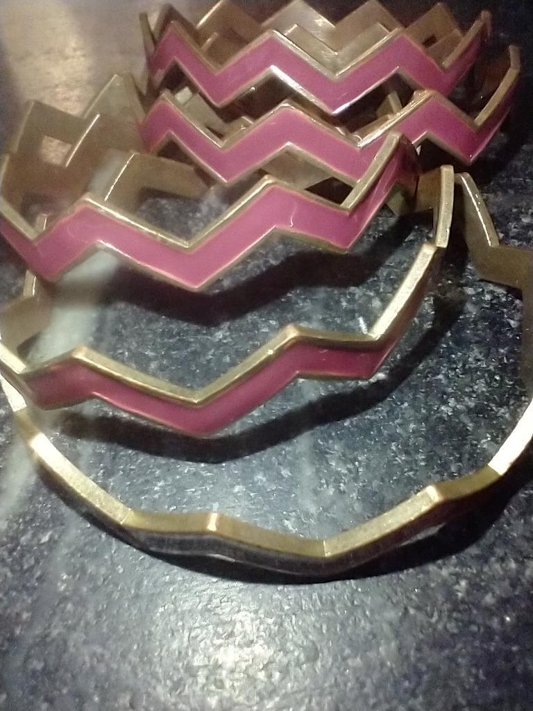 Picture 3 of 4