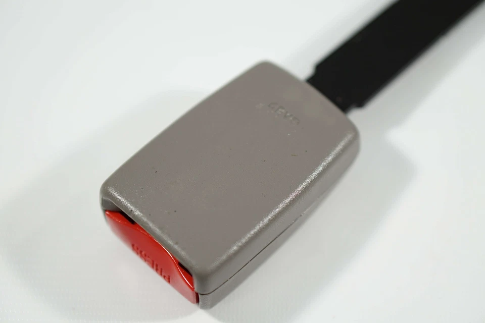 ✅ Cadillac Escalade EXT Avalanche 2003-2006 cinturón de seguridad hebilla trasero derecho OEM Foto 2 de 3