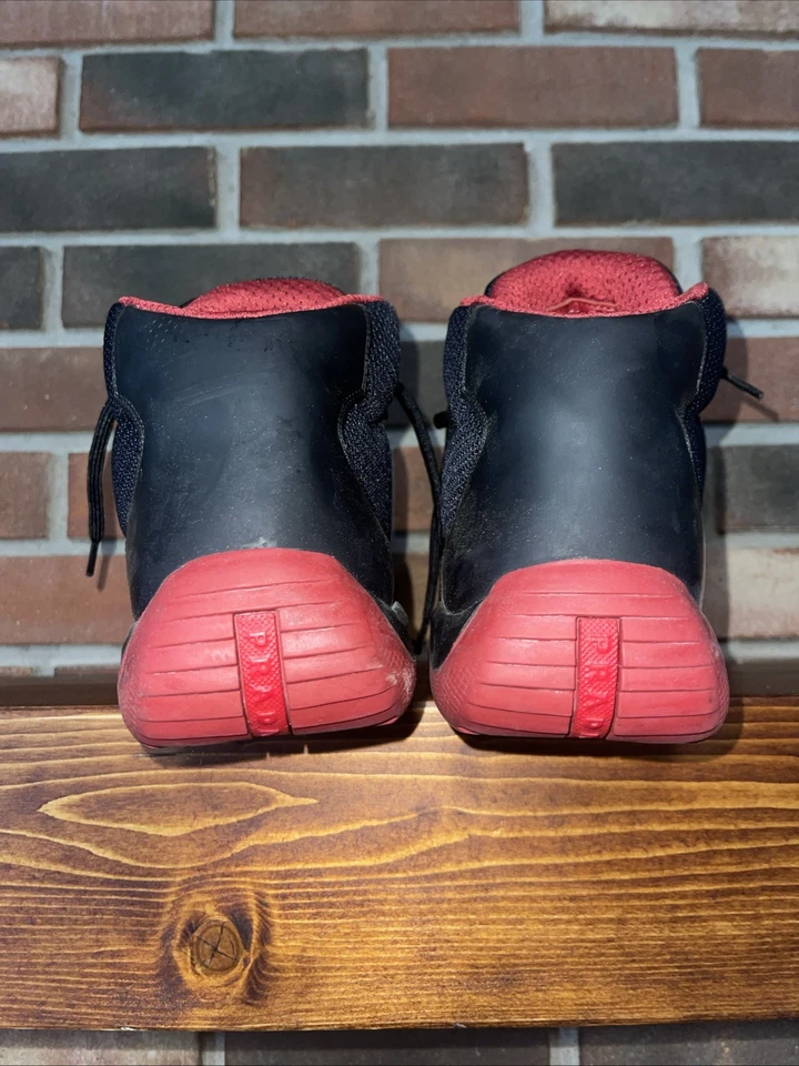 Zapatillas altas de cuero Prada para hombre rojas y negras talla 11 Foto 3 de 4